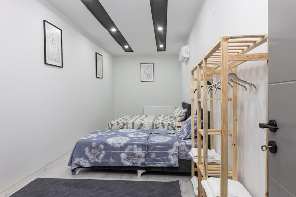6-sehir Merkezinde Bueyuek Modern Antalya