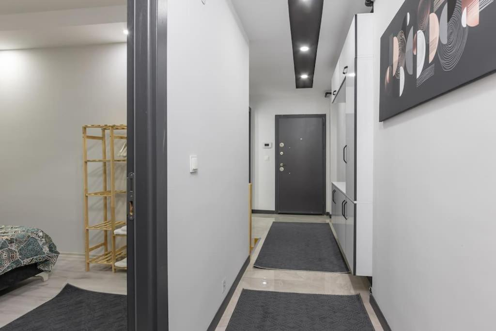 6-sehir Merkezinde Bueyuek Modern Antalya